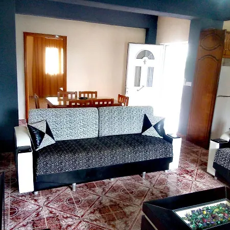 Angelo'S Guesthouse ゲストハウス クサミル