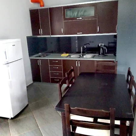 Angelo'S Guesthouse *